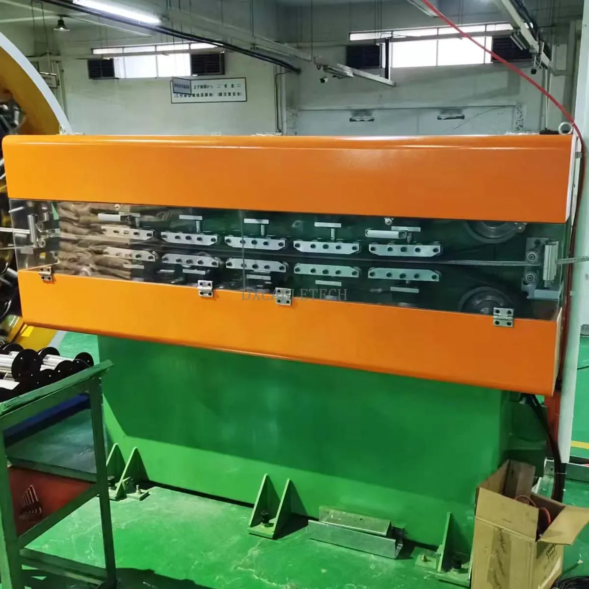 How Does a Caterpillar Capstan Improve Pulling?